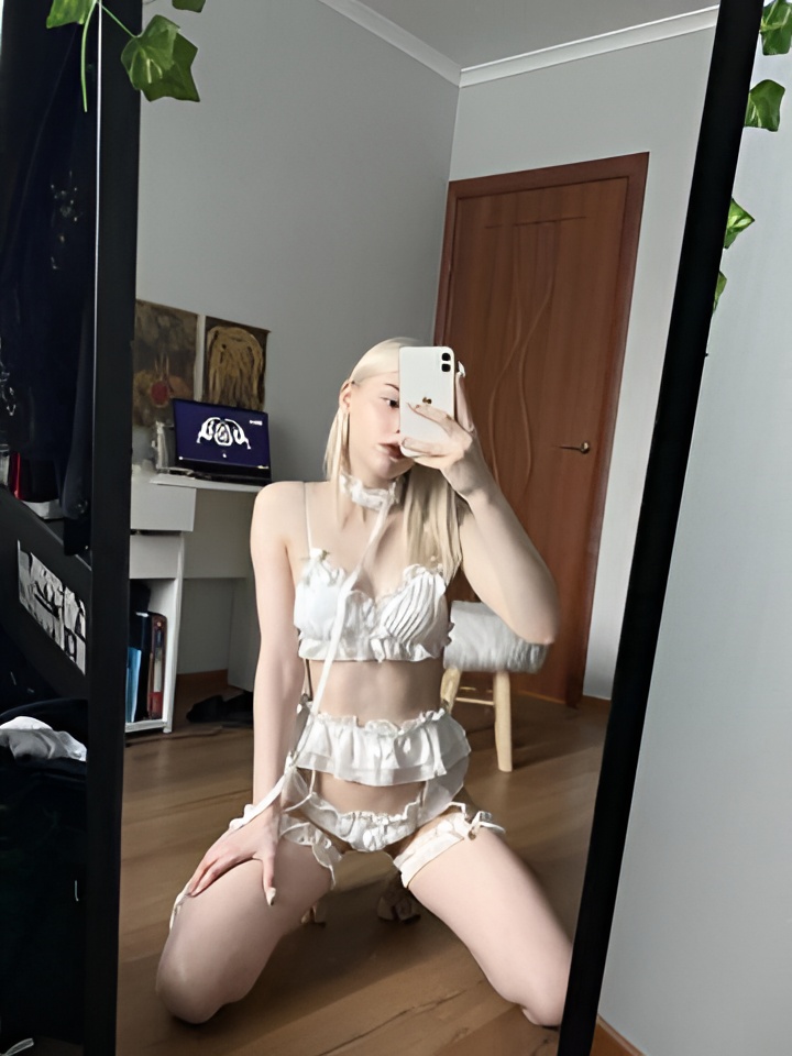 Мальвина привлекательная девушка из Прохладного цена от 10000 руб