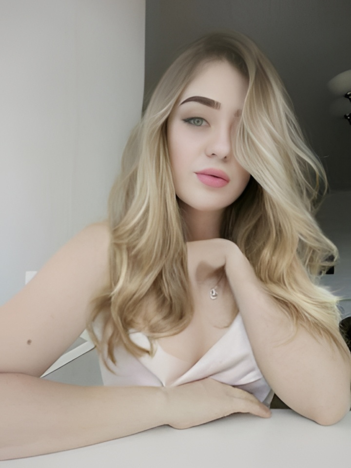 Яна привлекательная девушка из Прохладного цена от 4000 руб