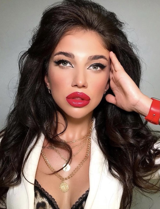 🎥 Влада привлекательная девушка из Прохладного цена от 5000 руб