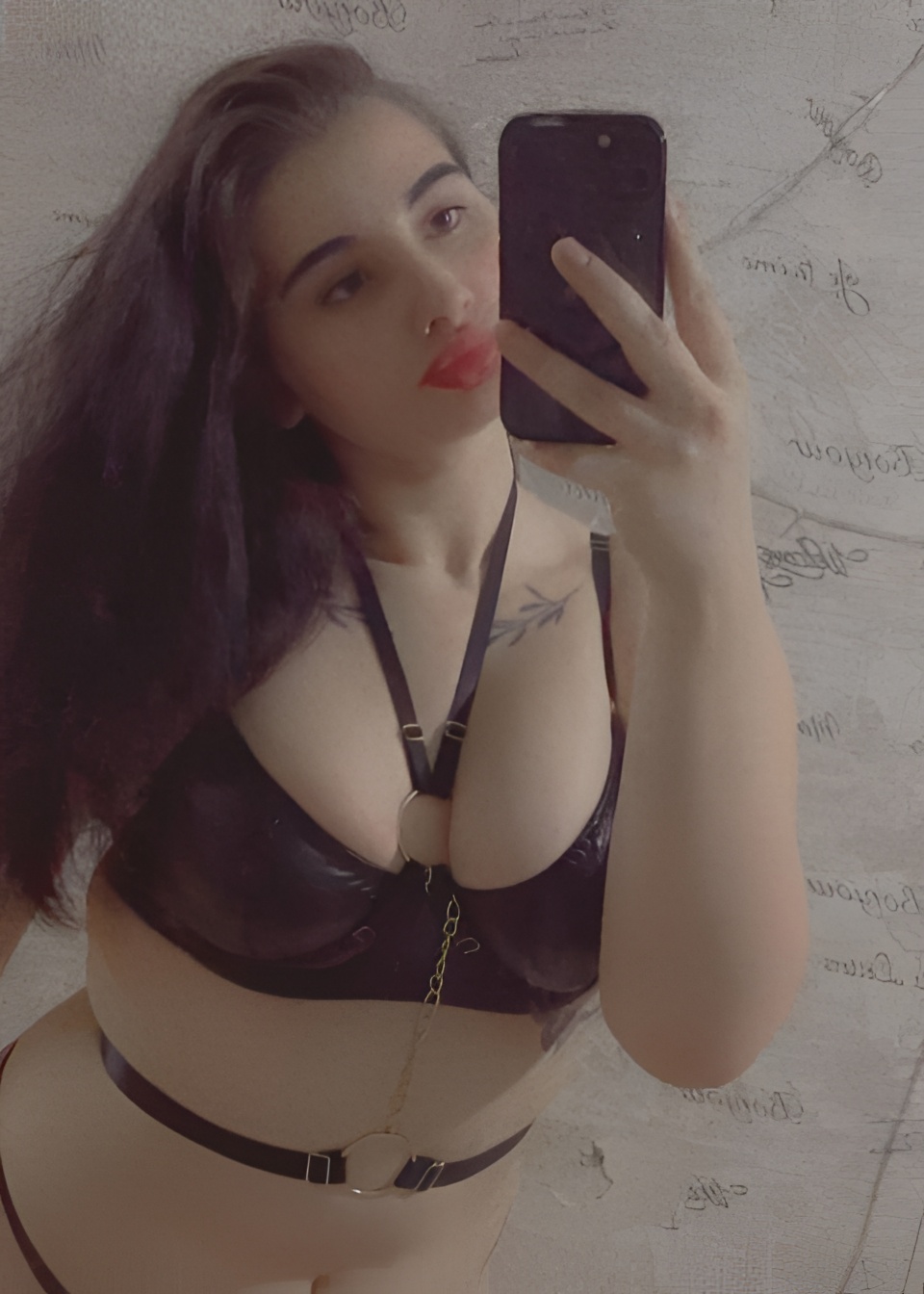 Соня привлекательная девушка из Прохладного цена от 15000 руб